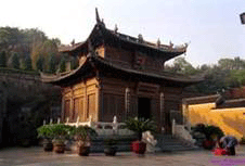 Qigong bronze hall